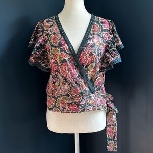 Jennifer & Grace Floral Eyelet Flutter Sleeve Faux Wrap Top | Size Small